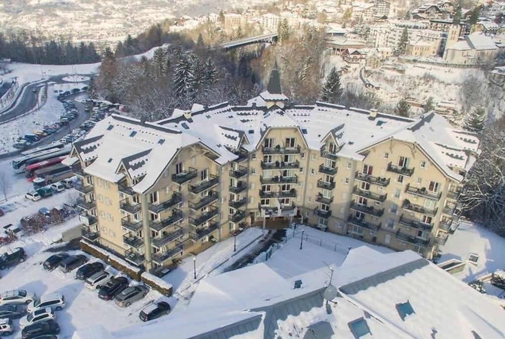 Be First On The Lift Each Morning! 2Bed Apt. 6 Pax แซ็งต์-แฌร์เวส์-เลส์-แบ็งส์ ภายนอก รูปภาพ